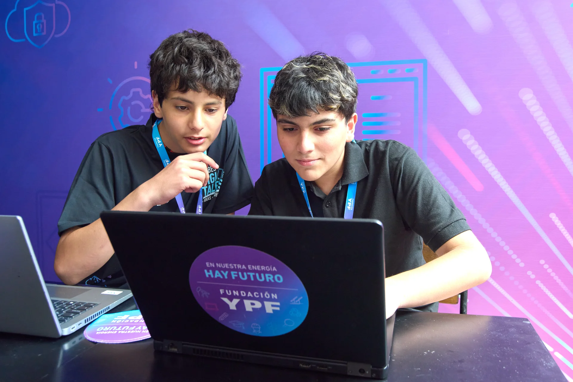 Clubes digitales